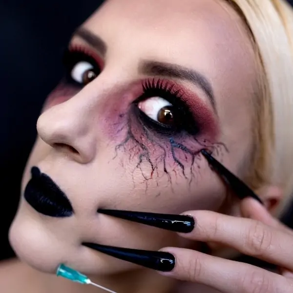 woman with scary halloween makeup