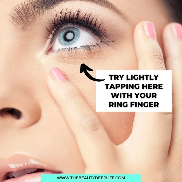 diagram giving a makeup tip for preventing dark under-eye concealer from settling in fine lines
