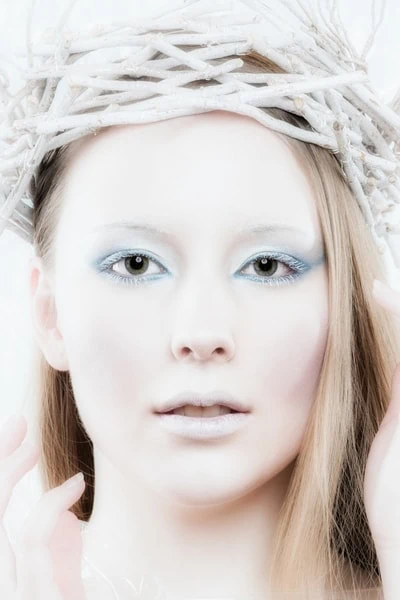 woman with ice princess inspried makeup
