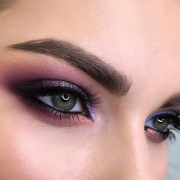 female eyes with an example of purple eyeshadow looks