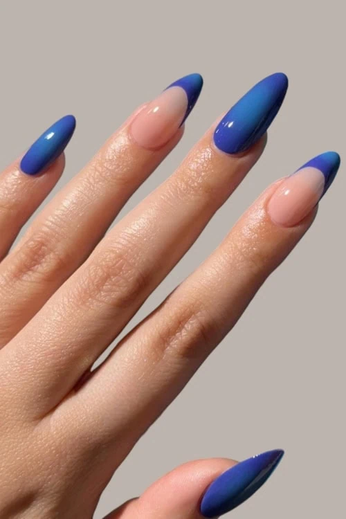 female hand with simple blue mail idea